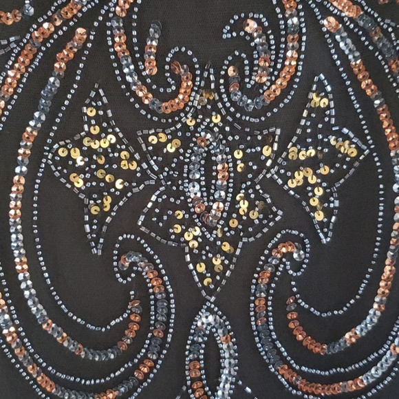 Gorgeous, formal, full-length beaded dress - Picture 4 of 9